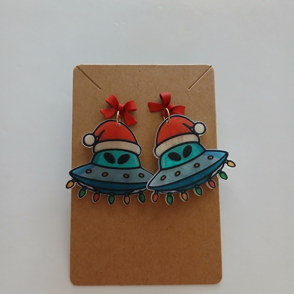 Festive UFO Earrings with Santa Hats - Picture 3 of 4